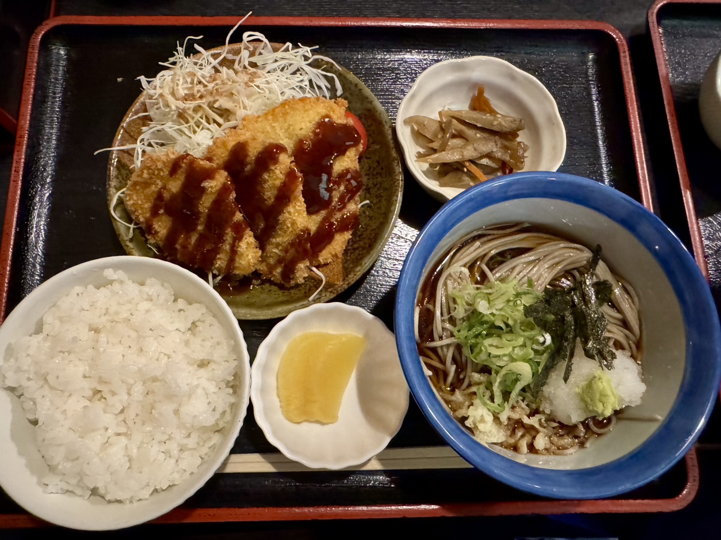 ブルー不動産から徒歩圏内のランチにピッタリなお蕎麦屋さんのご紹介★